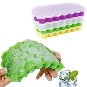 Honeycomb-Ice-Tray-With-Lid